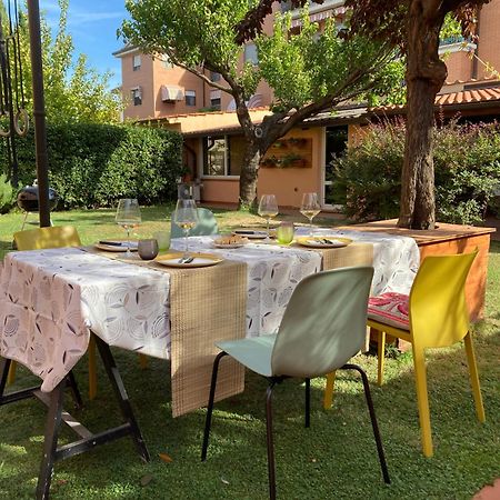 פיזה Holiday Vibes מראה חיצוני תמונה